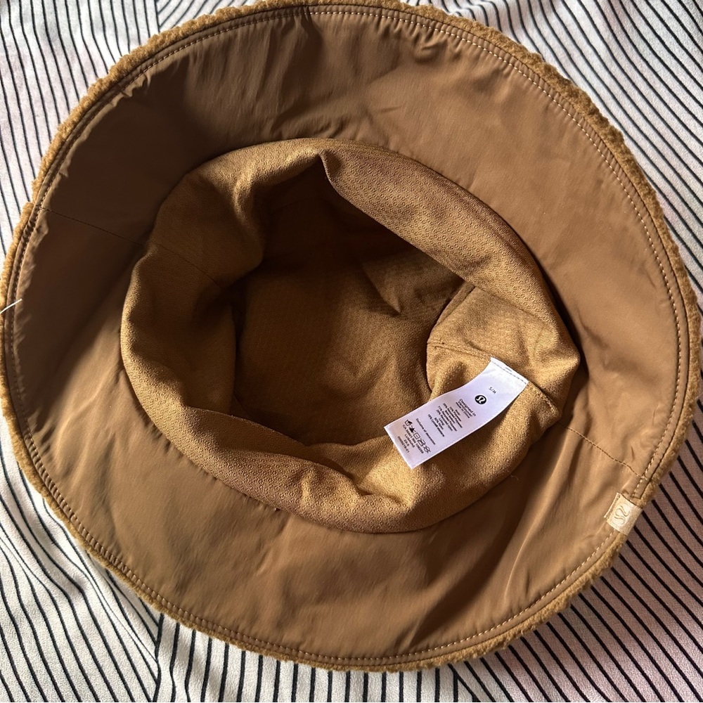 Lululemon fleece bucket hat - brown - size S/M - Picture 6 of 8